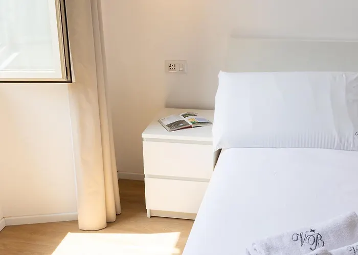 Apartment Cola Di Rienzo By In Rom